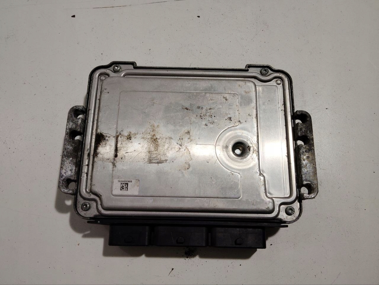 Sterownik silnika ECU Bosch 0 281 014 Renault Dacia 546/237100055R - zdjęcie 2