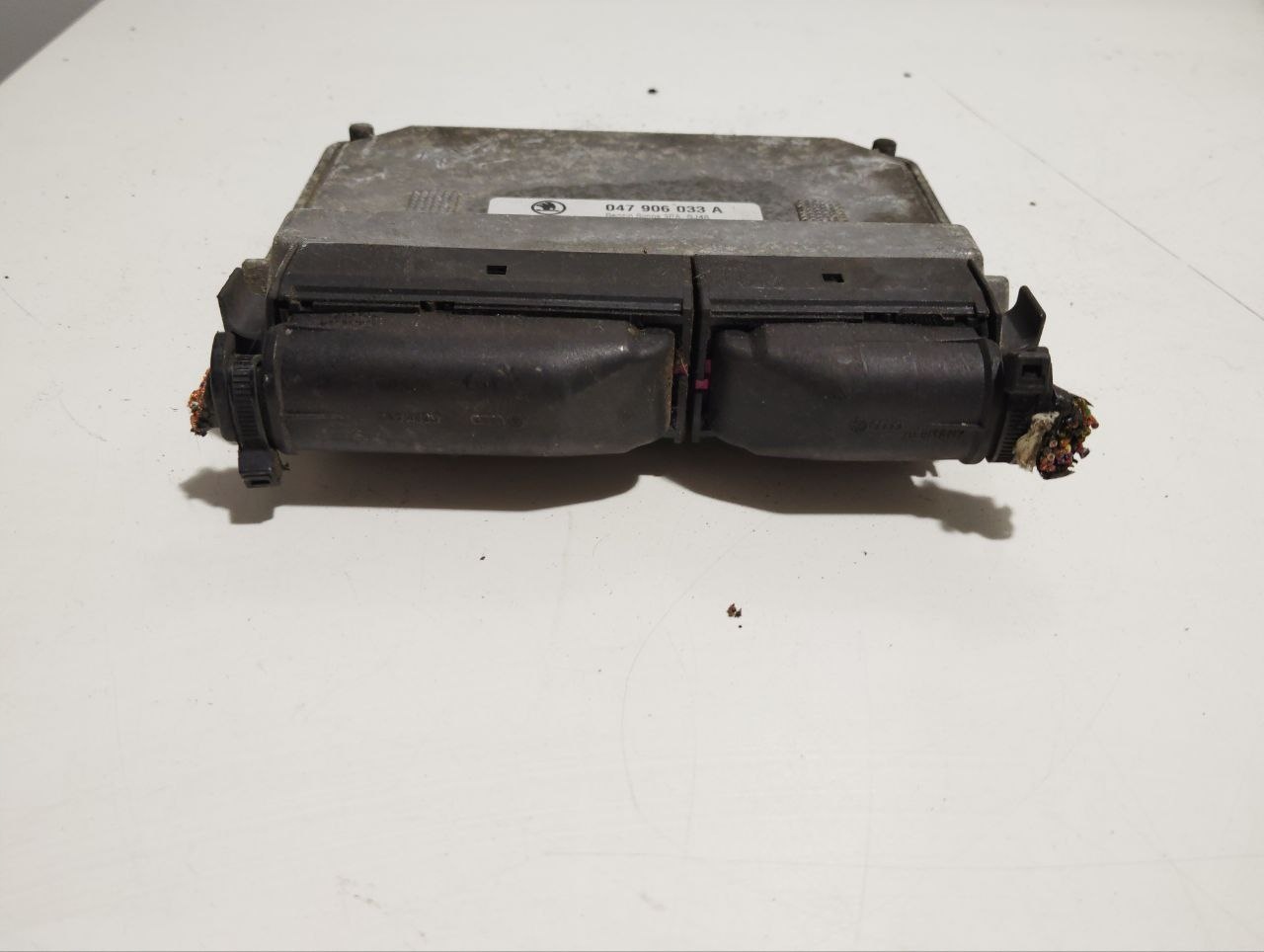Sterownik silnika Skoda FABIA 047 906 033 a - zdjęcie 3
