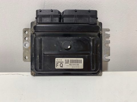 Komputer silnika Nissan OE MEC37-300