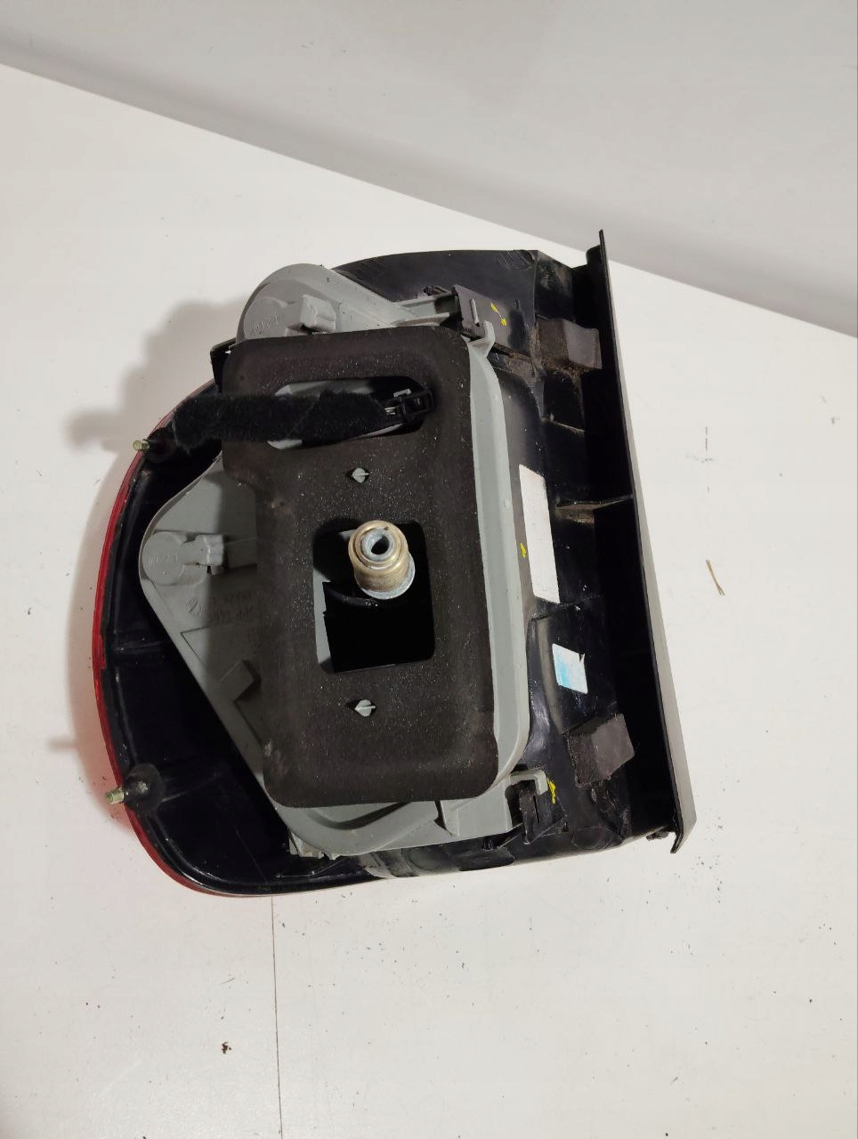 Lampa tylna lewa VW Fox 05-11 - zdjęcie 2