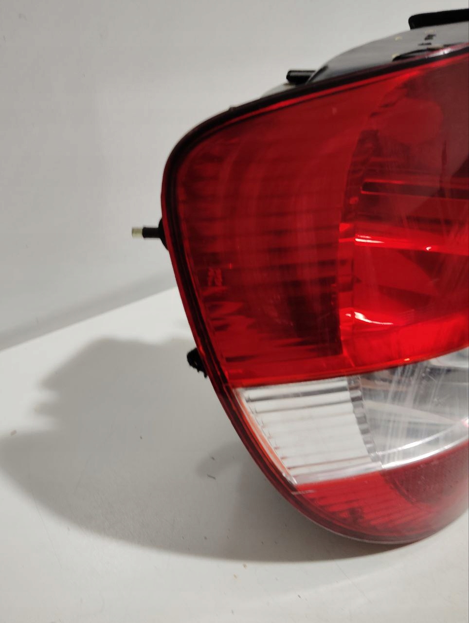 Lampa tylna lewa VW Fox 05-11 - zdjęcie 5