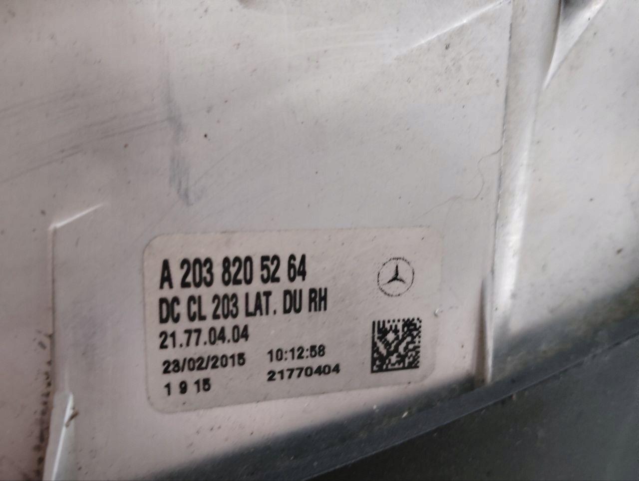 Lampa tylna prawa Mercedes C-Klasa W204 - zdjęcie 4