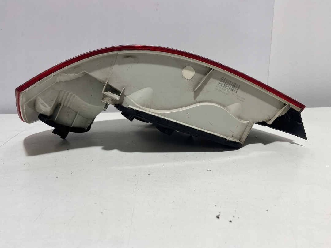 BMW E82 2008 LAMPA TYŁ LEWA 2VP00961501 ANGLIK - zdjęcie 2