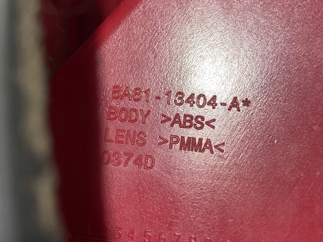 LAMPA PRAWY TYŁ 8A61-13404-A FORD FIESTA MK7 08-13R ANGLIK - zdjęcie 3