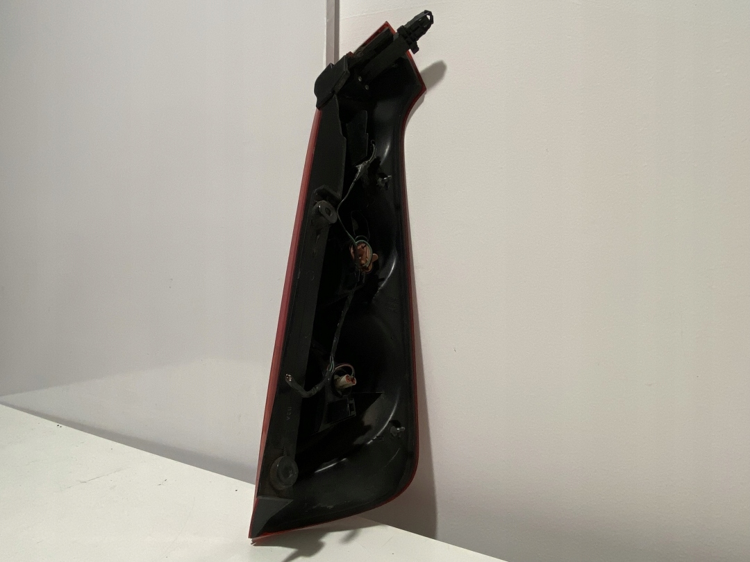 Lampa tylna lewa Nissan NOTE E11 220-16752 - zdjęcie 3