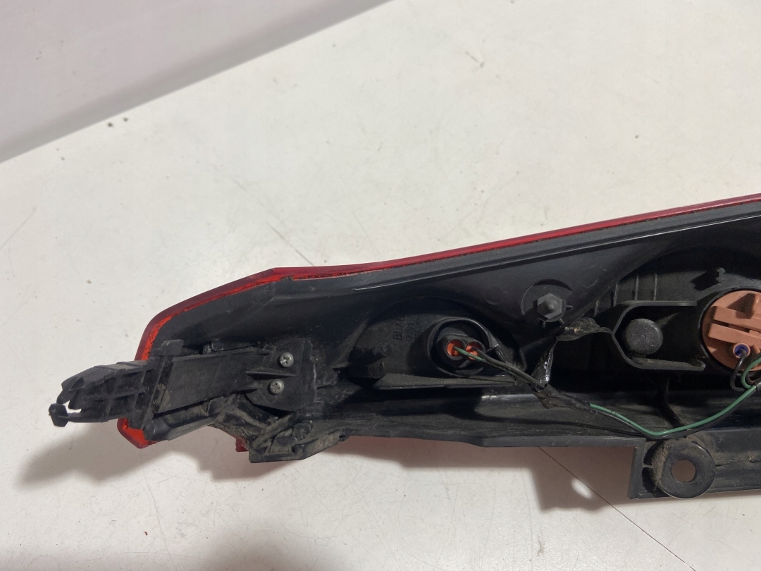 Lampa tylna lewa Nissan NOTE E11 220-16752 - zdjęcie 7