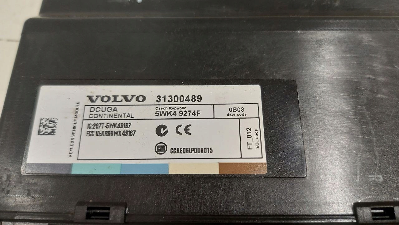 Volvo C30 Lift 1.6 d 10R modul sterownik keyless 31300489 5WK49274F