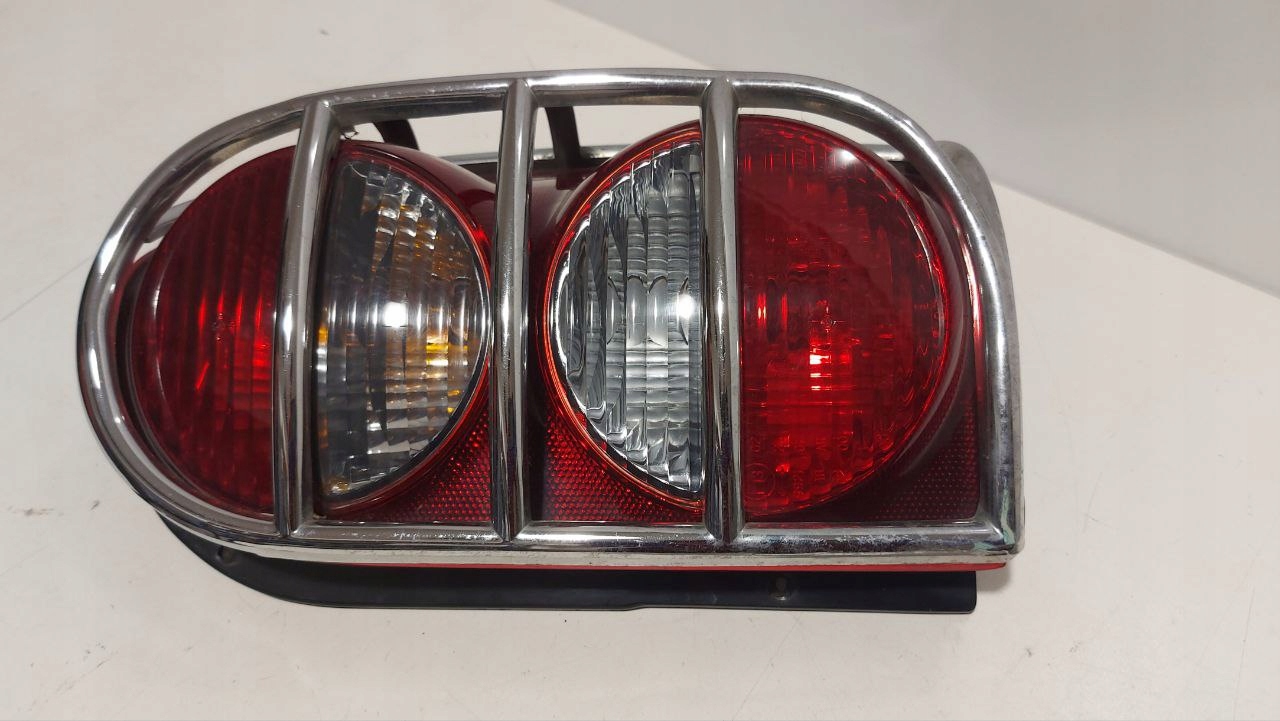 Lampa tylna lewa Range Rover III L322