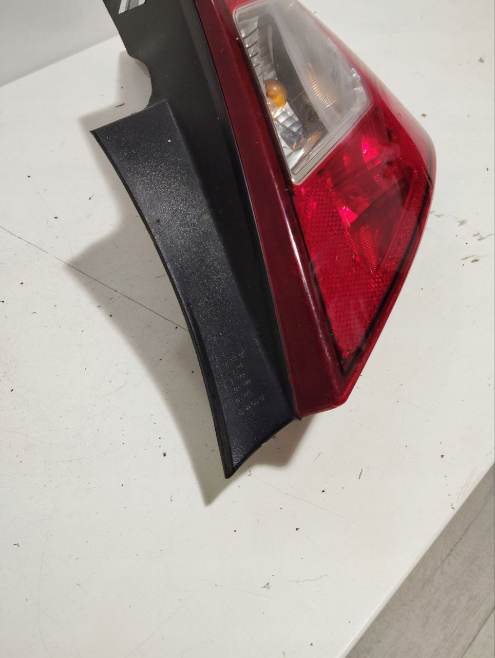 Lampa tylna prawa Opel Corsa d 5D - zdjęcie 2