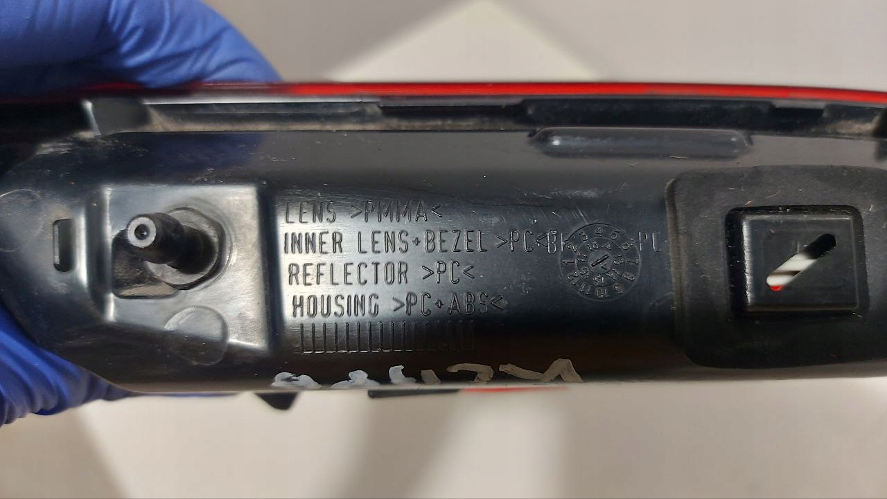 Blenda atrapa LAMPY prawa Opel Insignia a Lift 23135916 - zdjęcie 3