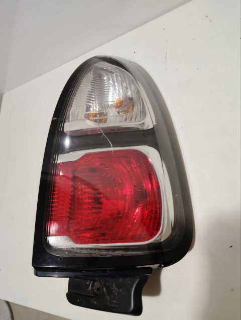 Lampa tylna prawa Citroen C3 Picasso z klapy