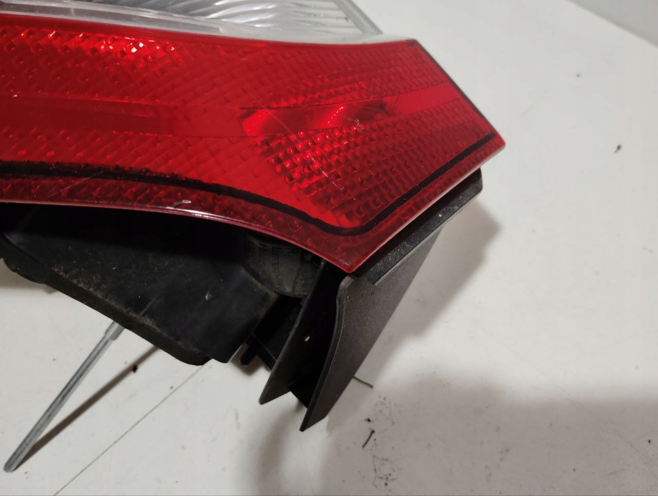 Lampa tylna prawa Ford Galaxy strona MK3 - zdjęcie 3