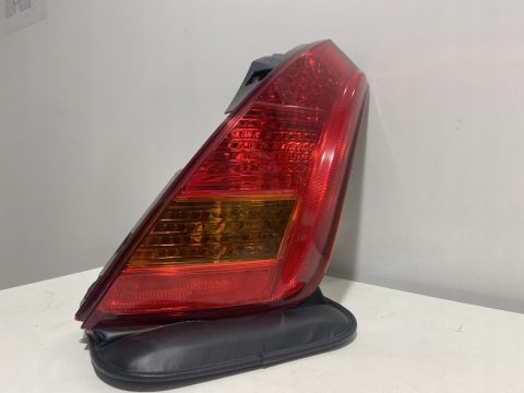 Lampa tylna prawa Nissan murano i Z50 03-08