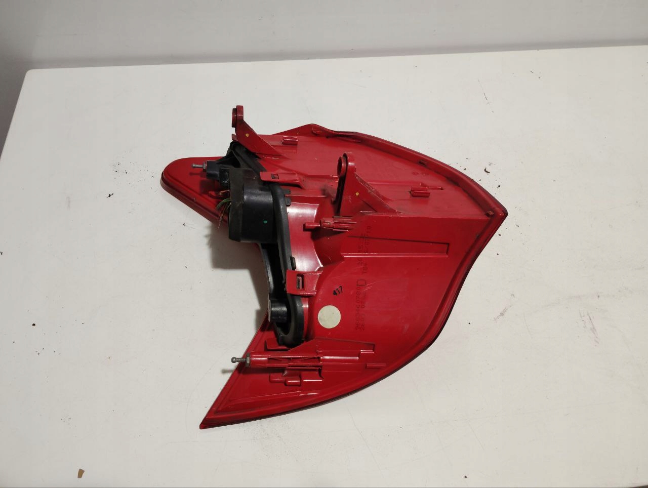 Lampa tylna prawa strona Peugeot 3008 - zdjęcie 4