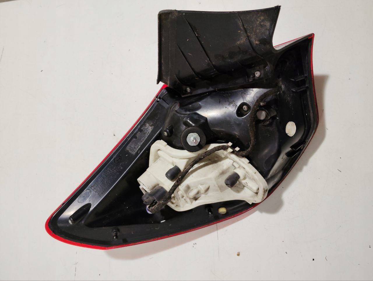 Lampa tylna prawa Astra j IV 4 HB 5D Hatchback - zdjęcie 4