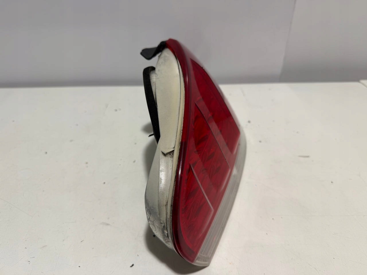 Lampa tylna lewa BMW 6 7165811 7165813 - zdjęcie 5