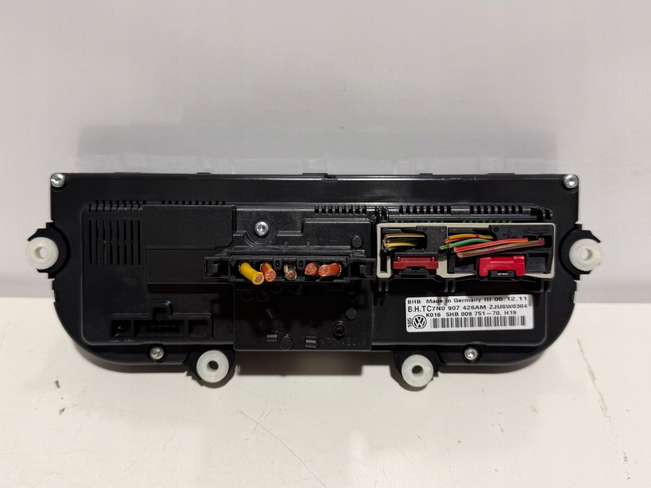 Panel klimatyzacji VW Golf VI 5HB009751-70 - zdjęcie 4