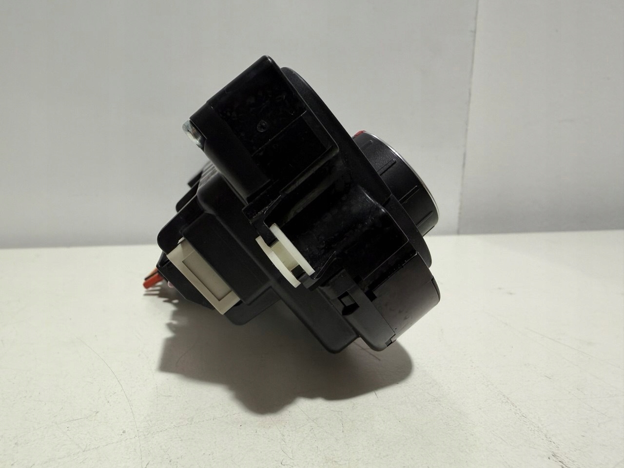 Panel klimatyzacji VW Golf VI 5HB009751-70 - zdjęcie 8
