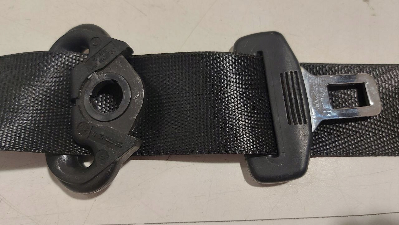 Audi A3 II 8P PAS bezpieczeństwa napinacz lewy 8P4857705C 604182900 - zdjęcie 5