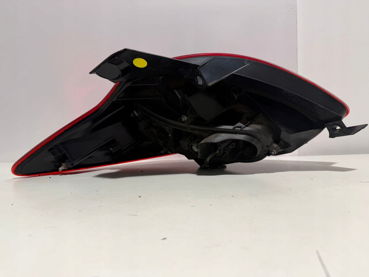 Lampa tylna prawa Ford KA MK2 2011 - zdjęcie 7
