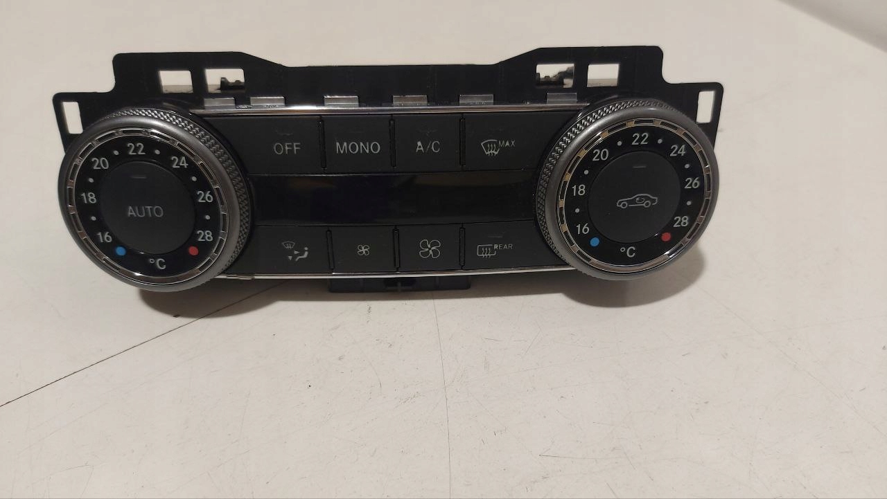 Mercedes panel klimatyzacji 2048308285