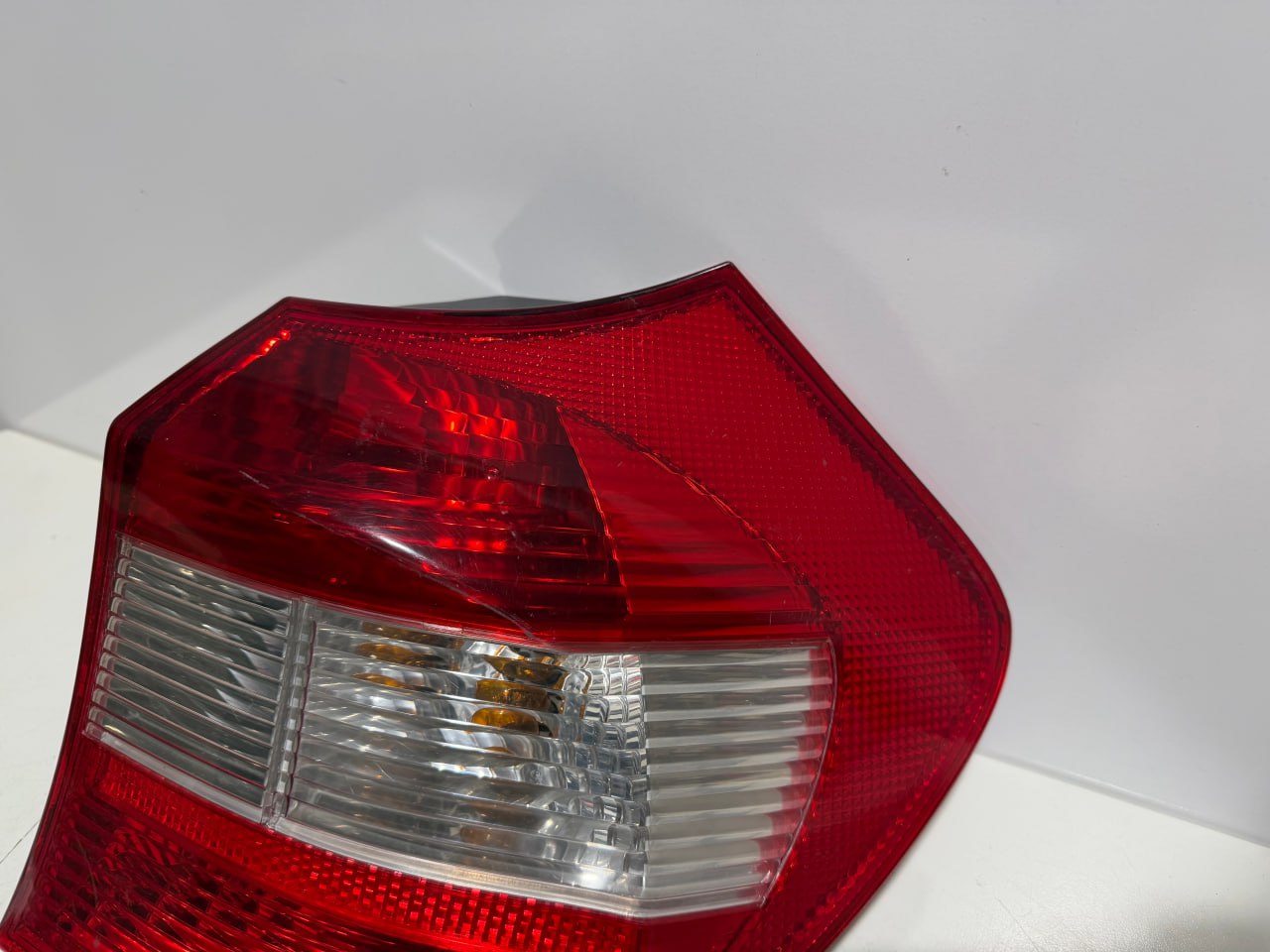 Lampa tylna prawa BMW 1 E81 E87 2006 021864 Hatchback - zdjęcie 2