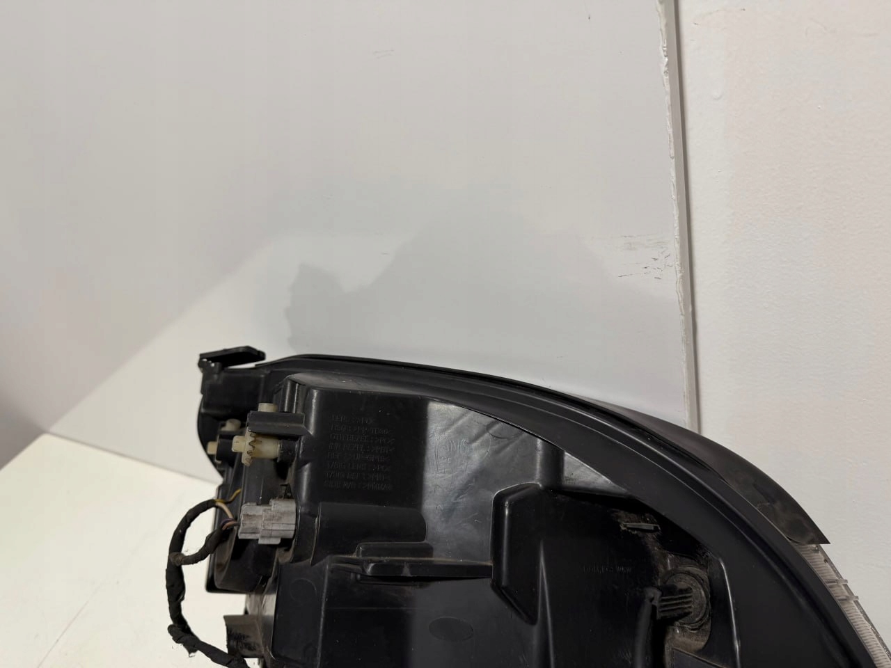 Lampa przednia lewa Chevrolet Orlando 2012 12979 - zdjęcie 9