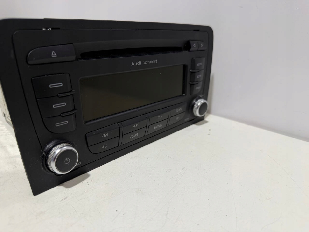 Radio fabryczne Audi A3 8P Lift 8P0035186AB