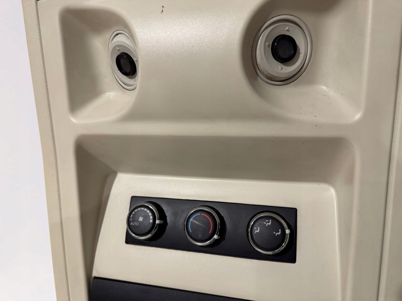 Monitor wyświetlacz sufitowy chrysler Town and Country/Grand Voyager - zdjęcie 3