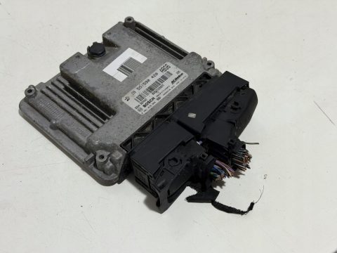 Sterownik silnika ECU Opel Chevrolet 55590420 0281019088