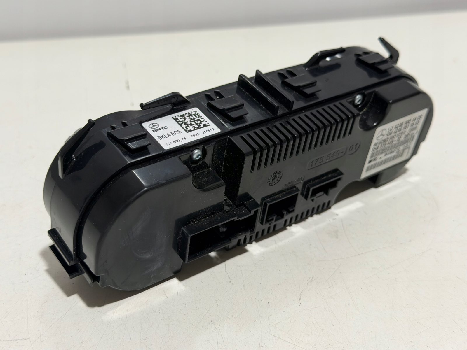 Panel sterowania nawiewem Mercedes b W246 2011-2018 A2469004405 - zdjęcie 2