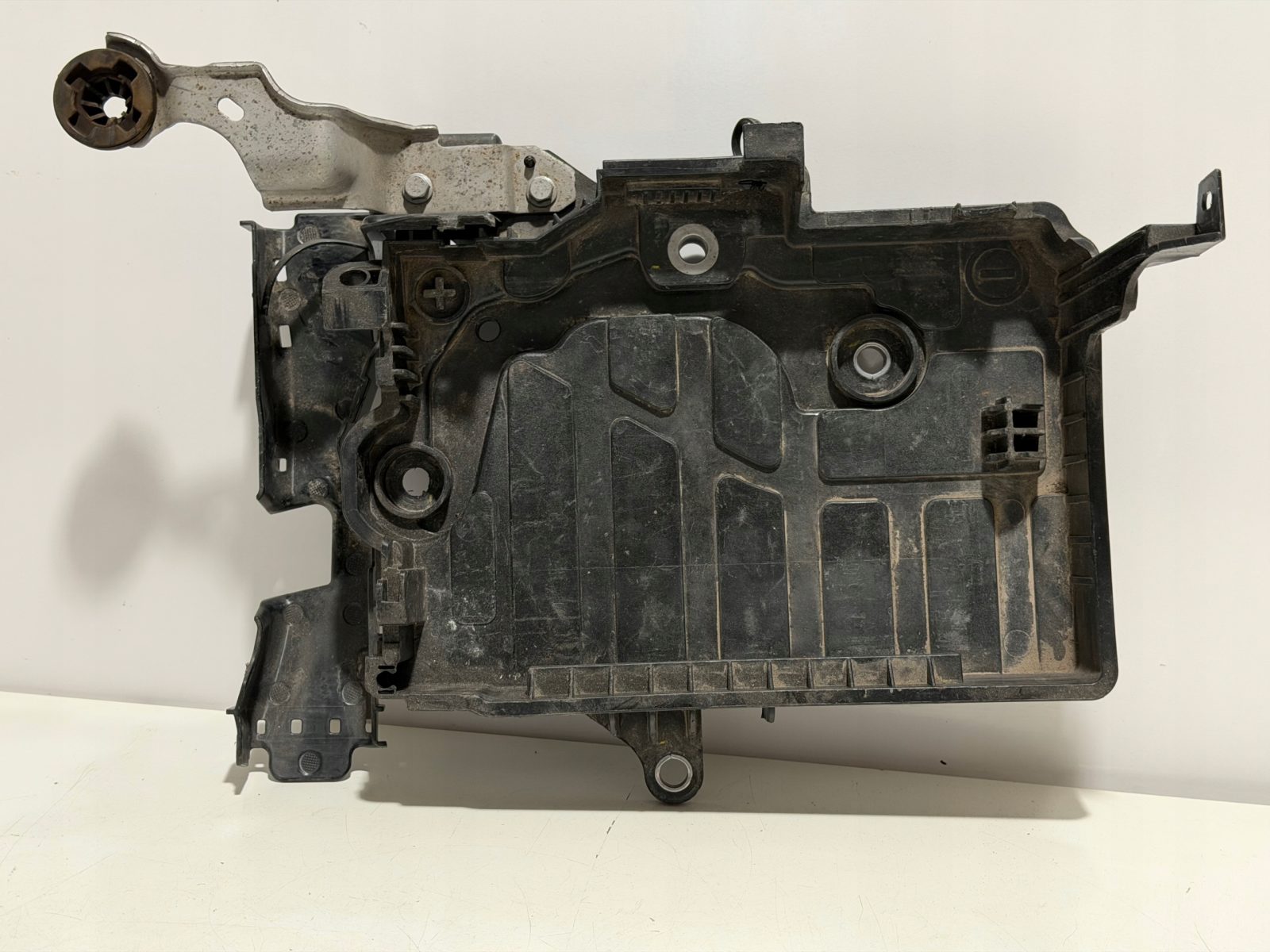 Podstawa mocowanie akumulatora Dacia OE 648946748R