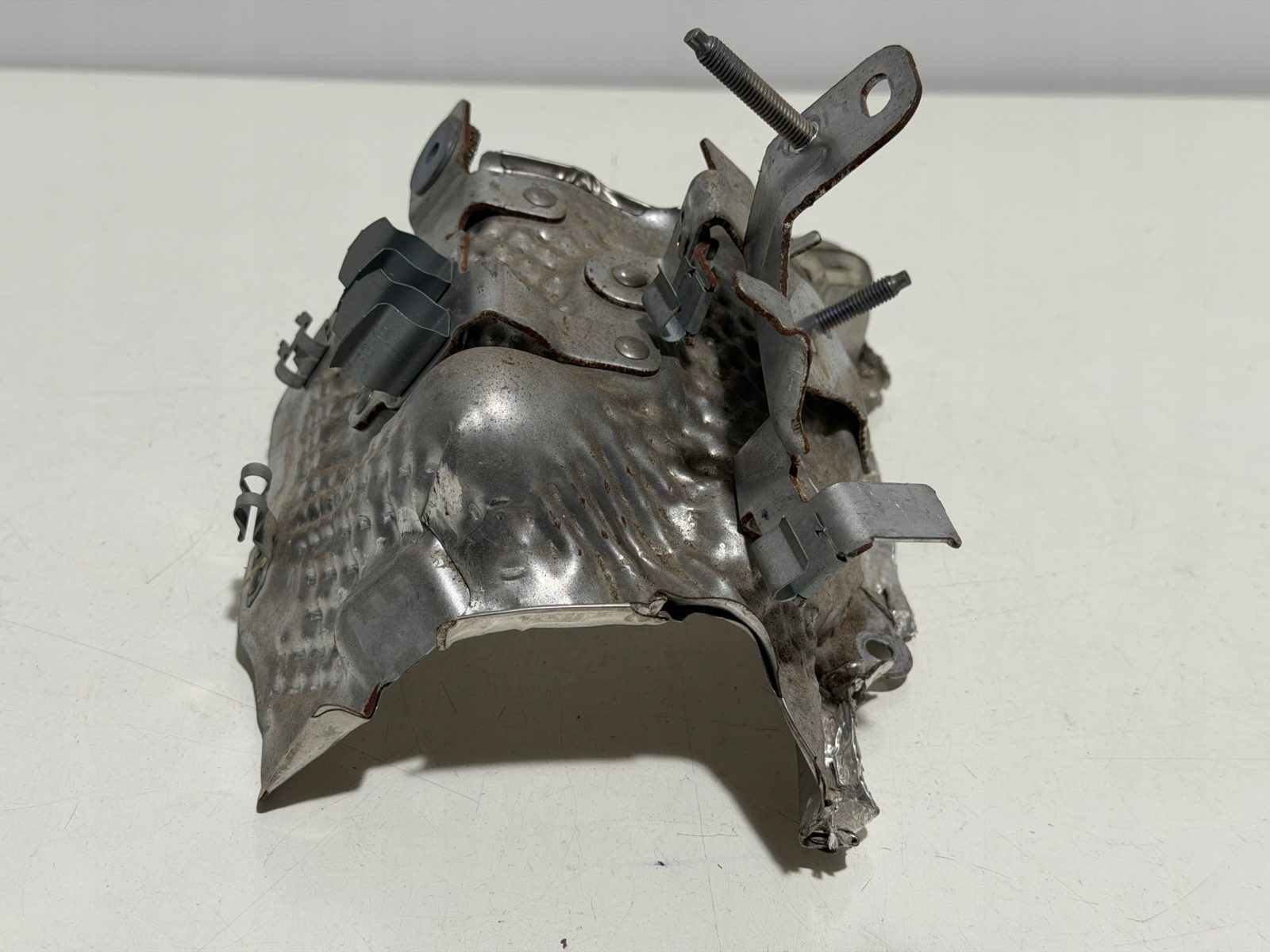 Osłona termiczna wydechu Dacia Sandero III 1.0 TCE 144500548R - zdjęcie 6
