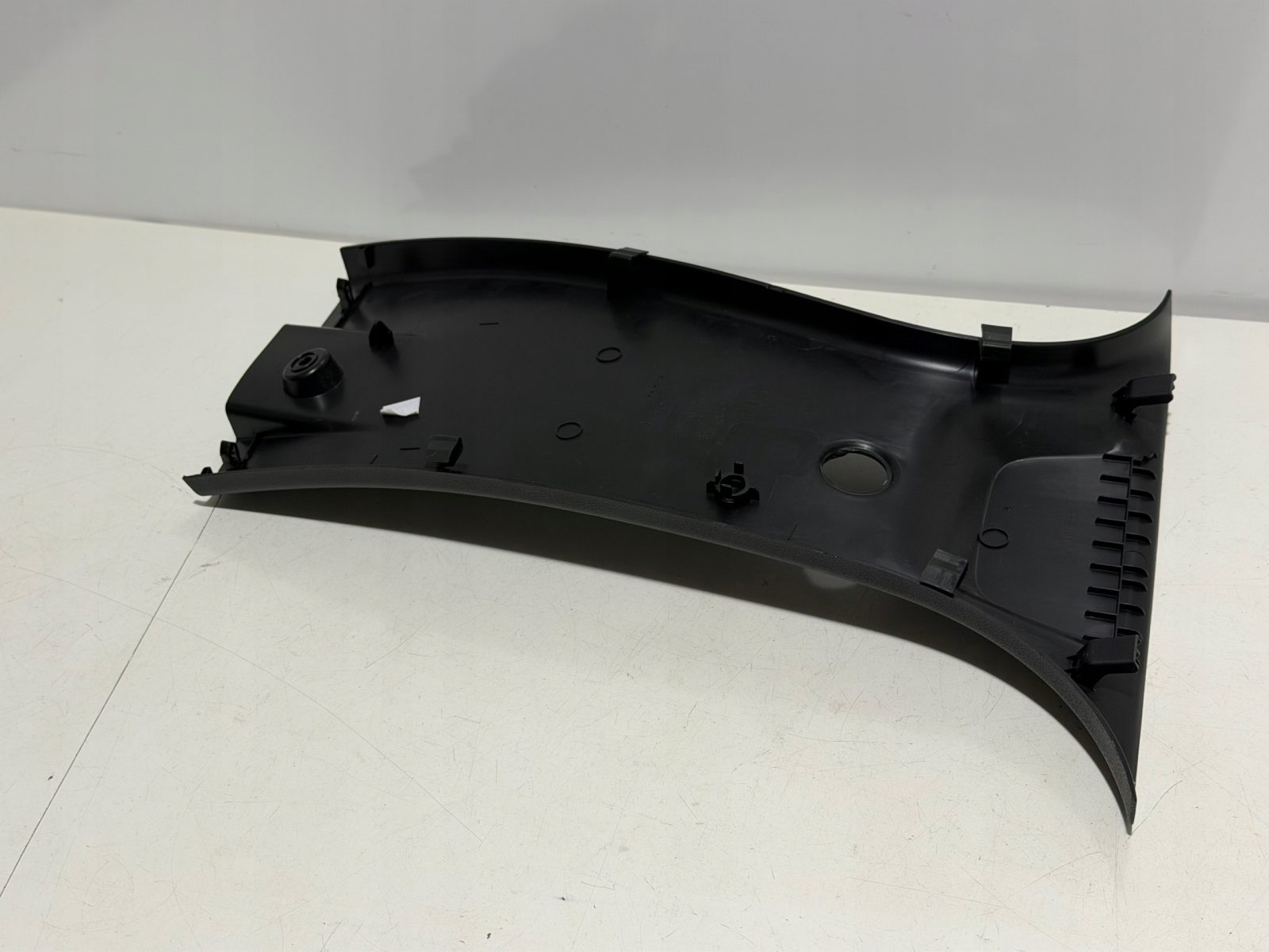 Plastik osłona słupka lewa Dacia Sandero III Stepway 2021 1.0 769168835R