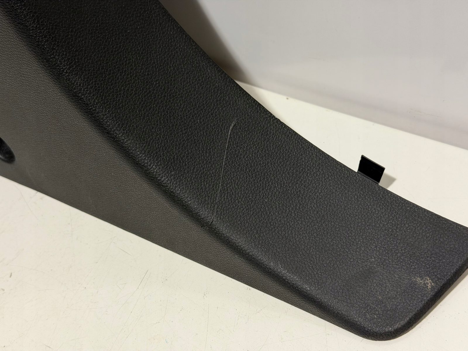Osłona słupka b lewa Dacia Sandero III 2021 769165865R - zdjęcie 3