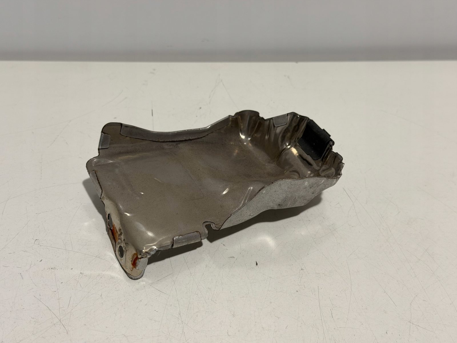 Osłona izolacja termiczna turbo Dacia Sandero III 1.0 TCE 2021 144504013R - zdjęcie 3