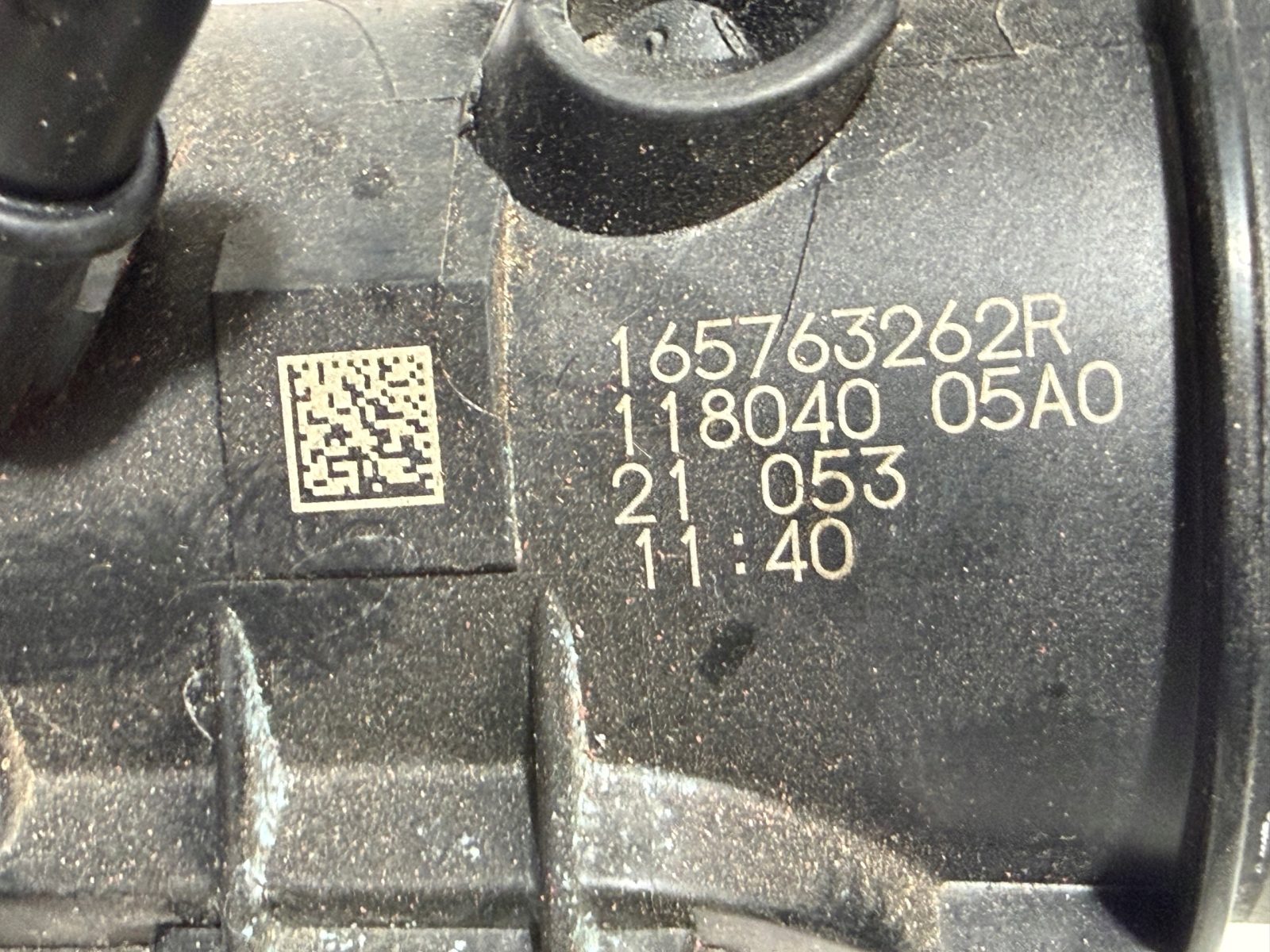 Przewód powietrza DOLOT wąż rura intercooler Dacia Sandero 2021 165763262R - zdjęcie 6