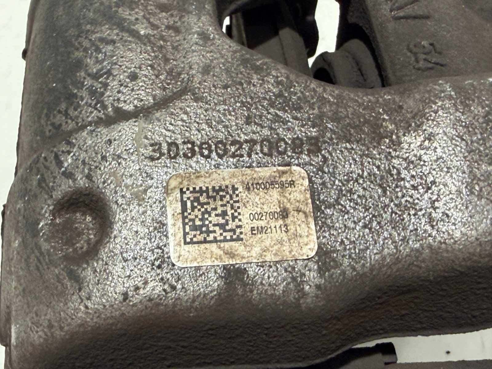Zacisk hamulcowy prawy przód Dacia Sandero III 1.0 TCE 2021 410005595R - zdjęcie 3