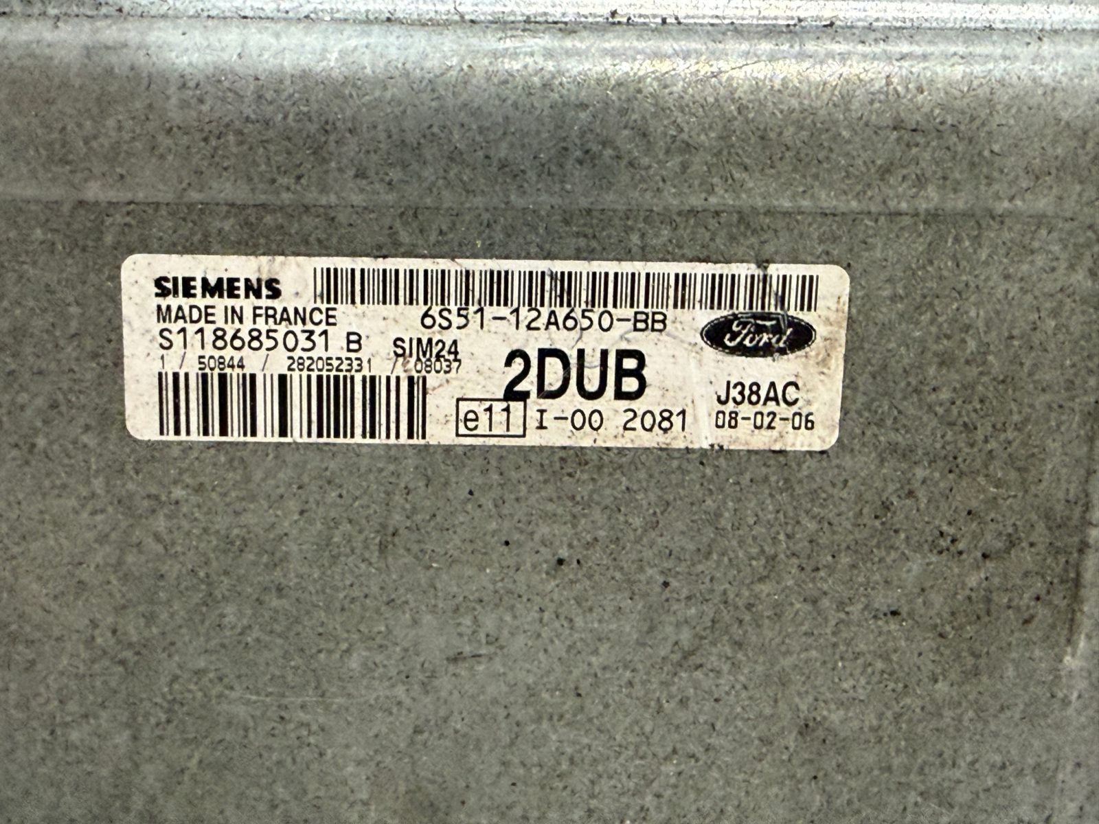 Sterownik silnika ECU 6S51-12A650-BB S118685031B Ford Focus KA 1.3 - zdjęcie 2