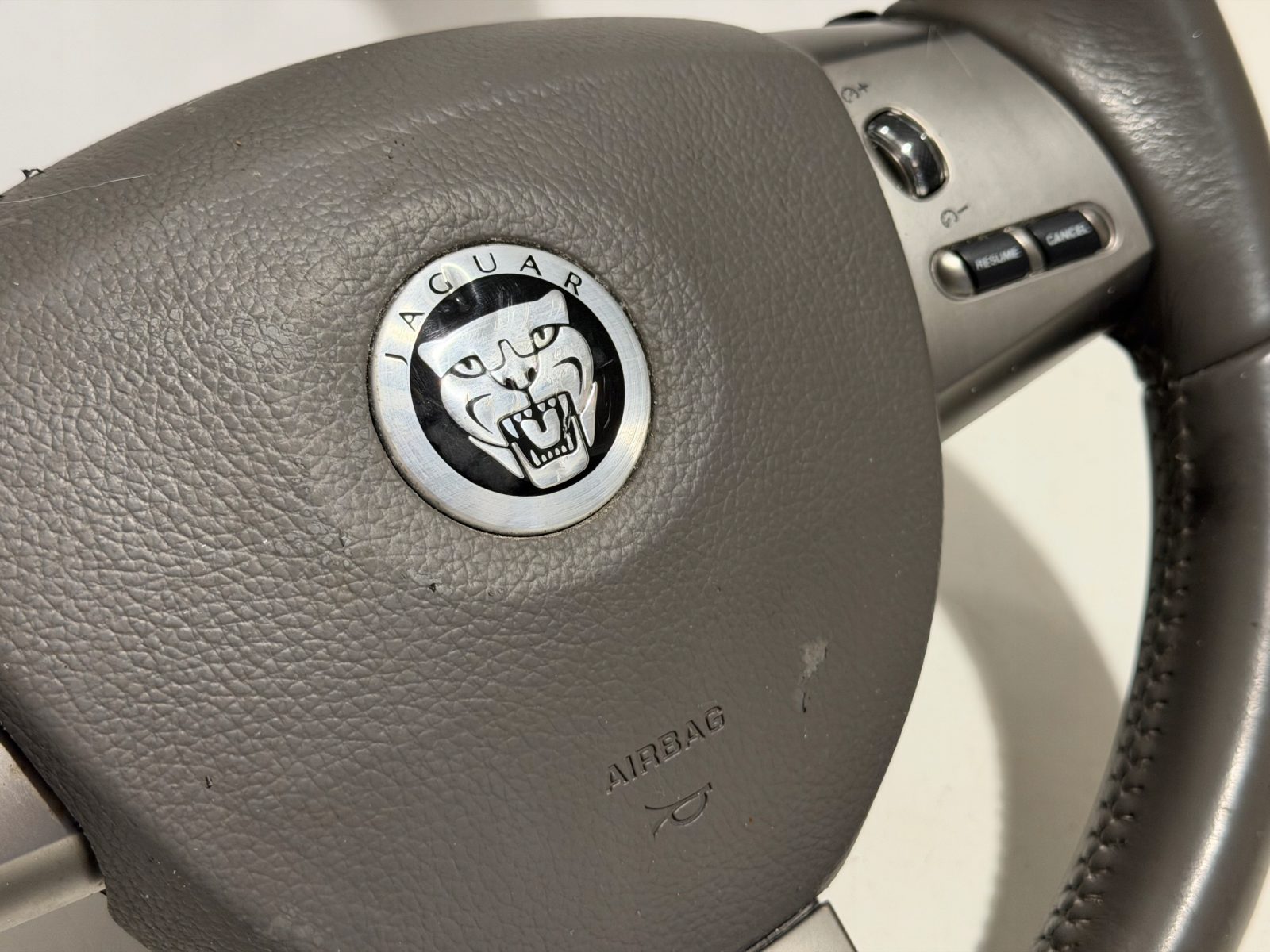 Kierownica skóra multifunkcja Jaguar XF X250 Lift 6W833F916AB - zdjęcie 2
