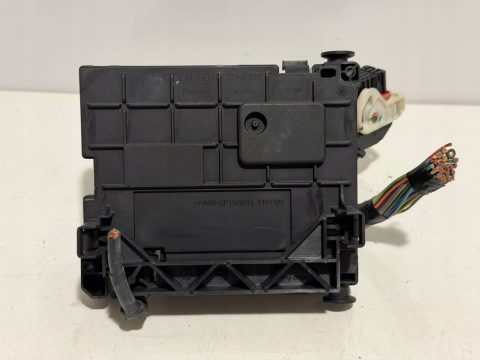 Moduł komfortu sterownik BSM skrzynka bezpieczników Citroen C4 9807428080
