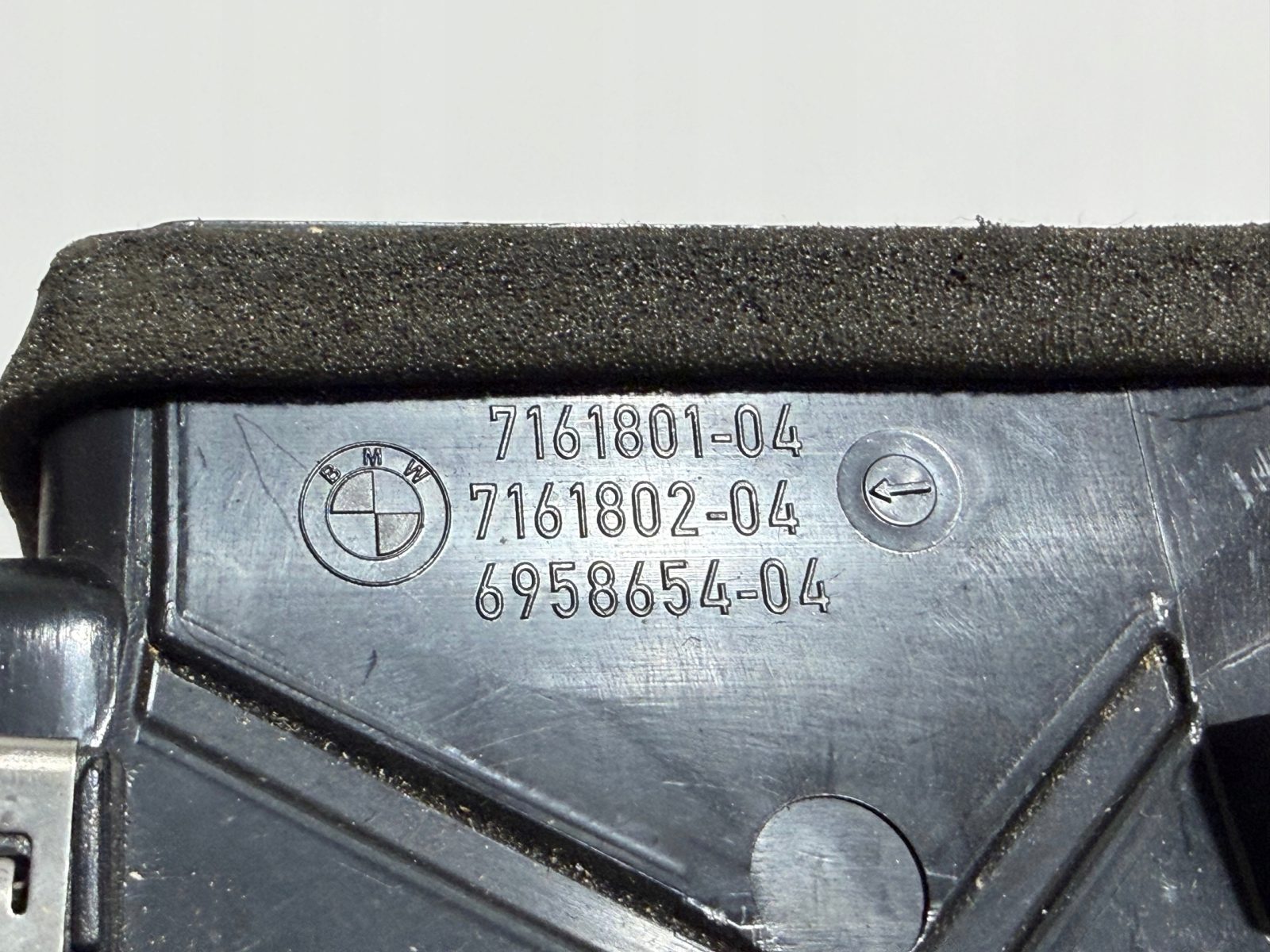 Wloty powietrza kabiny kratka nawiewu konsoli BMW X5 716180104 - zdjęcie 3