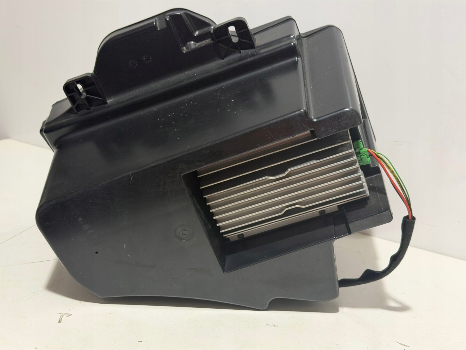 Głośnik subwoofer w obudowie niskotonowy Land Rover L322 137RG005 - zdjęcie 6
