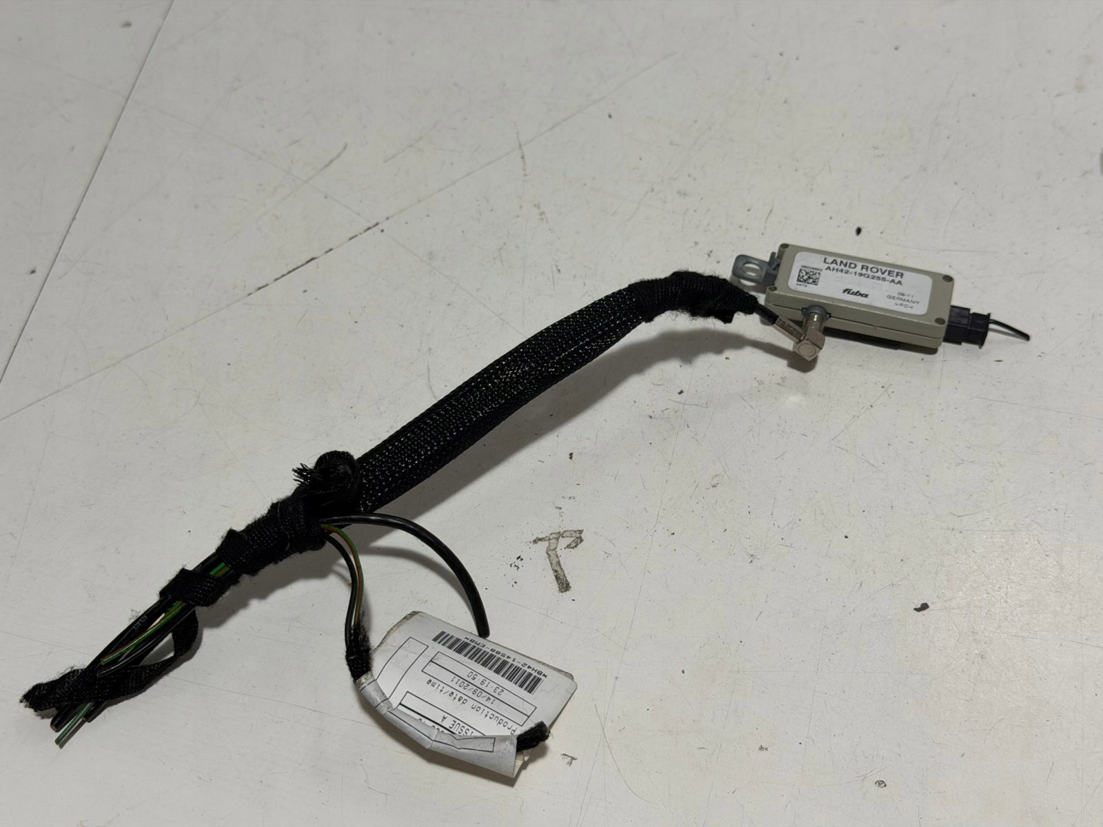 Wzmacniacz anteny FUBA Land Rover L322 L320 AH42-19G255-AA