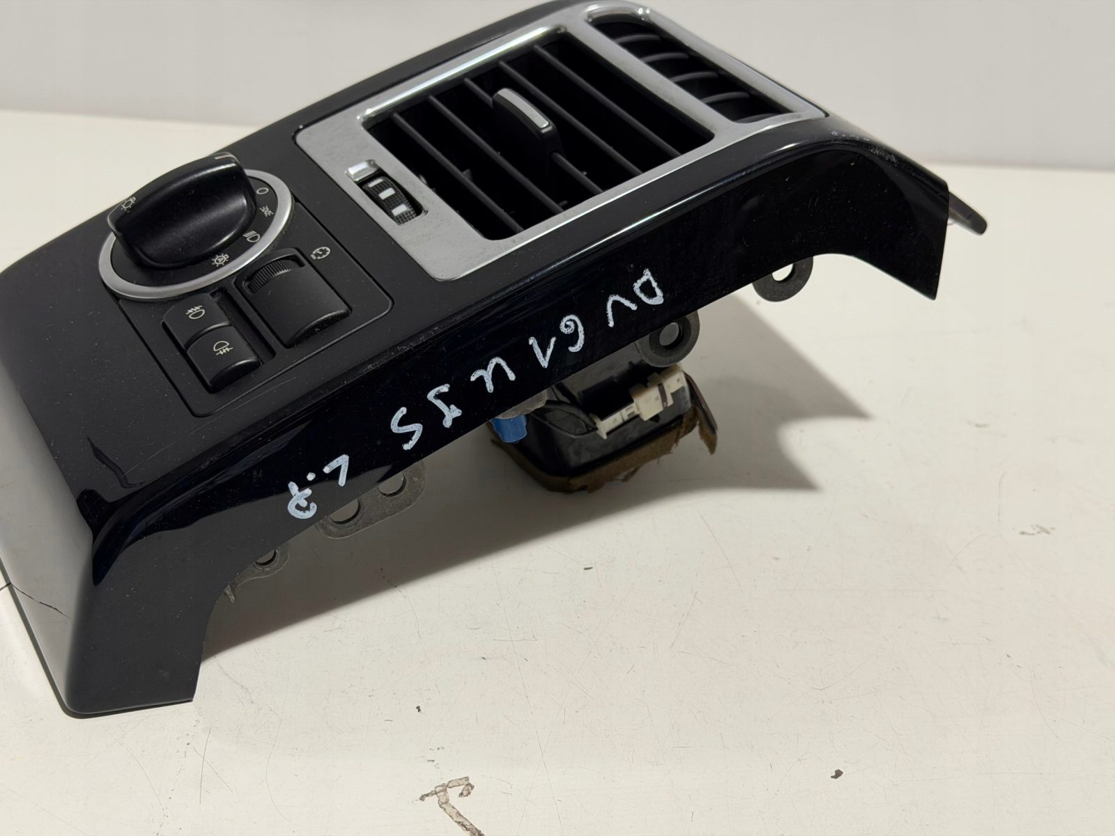 OSŁONA KRATKA NAWIEWU PANEL Z WŁĄCZNIKIEM ŚWIATEŁ 500340XXX LAND ROVER L322 - zdjęcie 3