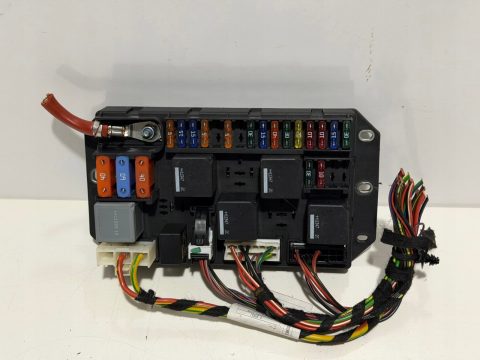 Skrzynka bezpieczników Range Rover Vogue L322 BH42-14N030-AA