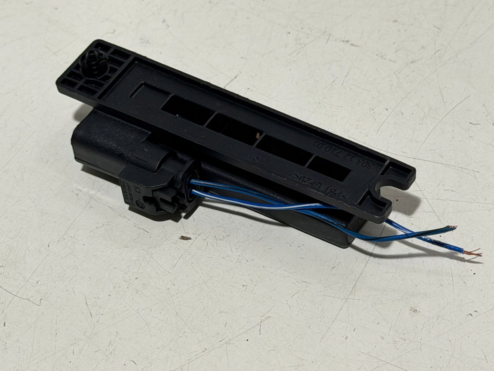 WZMACNIACZ ANTENOWY ANTENA WEW AH42-15K603-AA LAND ROVER RANGE ROVER SPORT - zdjęcie 2