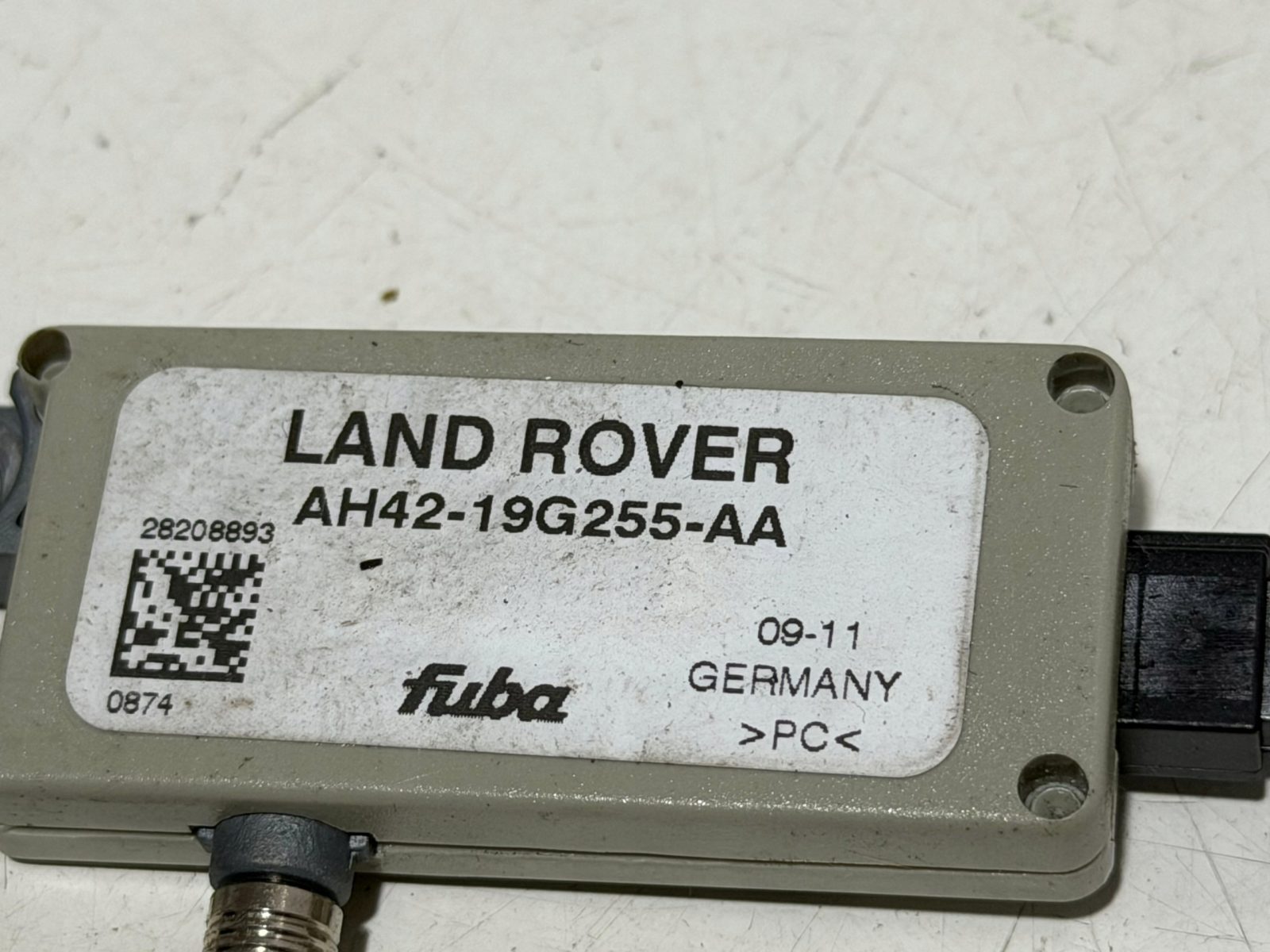 Wzmacniacz anteny Range Rover L322 AH42-19G255-AA - zdjęcie 2