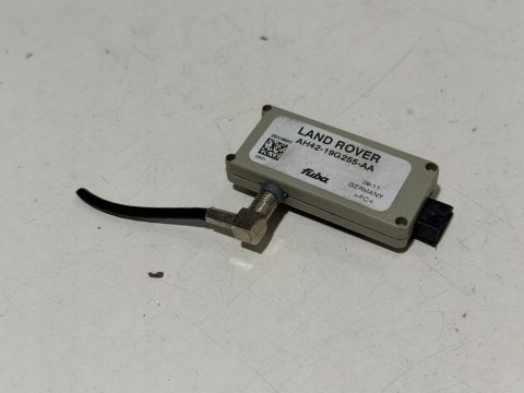 Wzmacniacz anteny Range Rover L322 AH42-19G255-AA