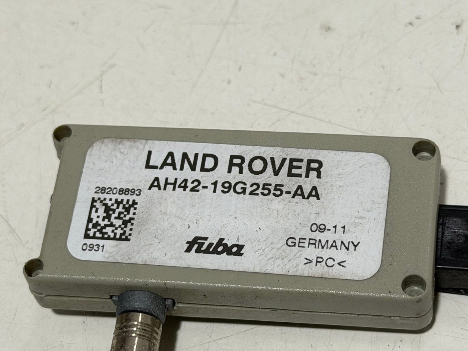 Wzmacniacz anteny Range Rover L322 AH42-19G255-AA - zdjęcie 2